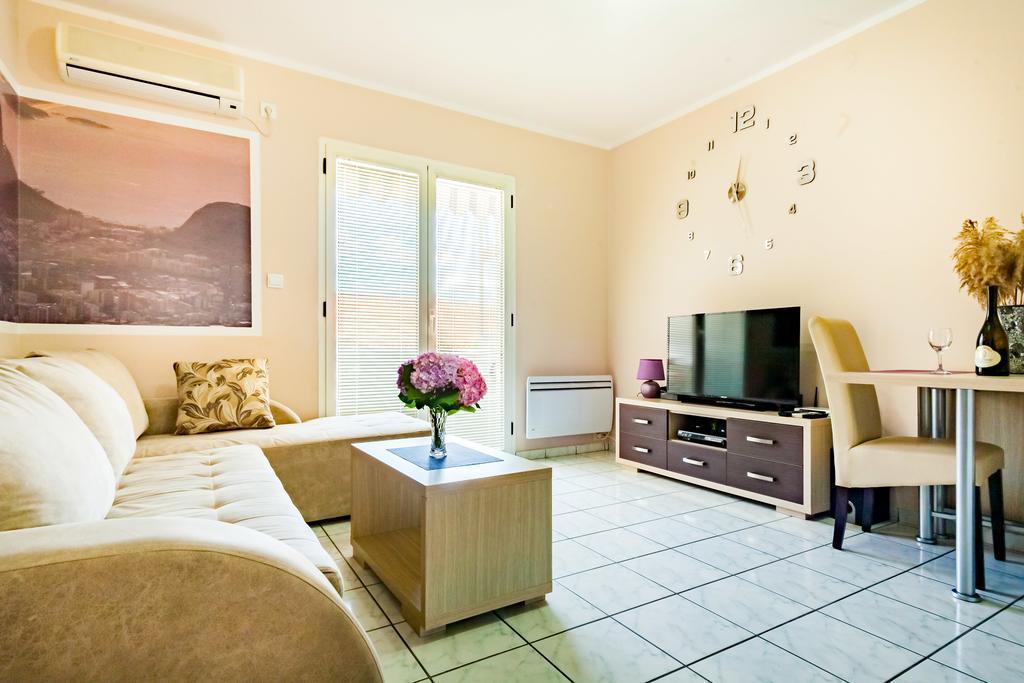 Apartments Adriatic Sveti Stefan Eksteriør bilde