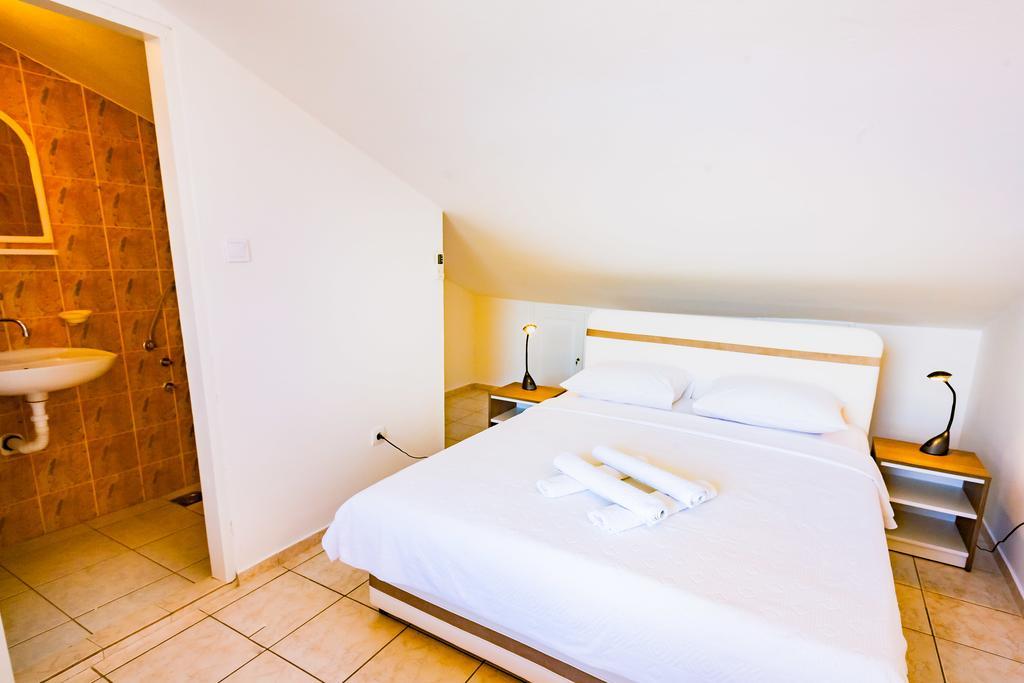Apartments Adriatic Sveti Stefan Eksteriør bilde
