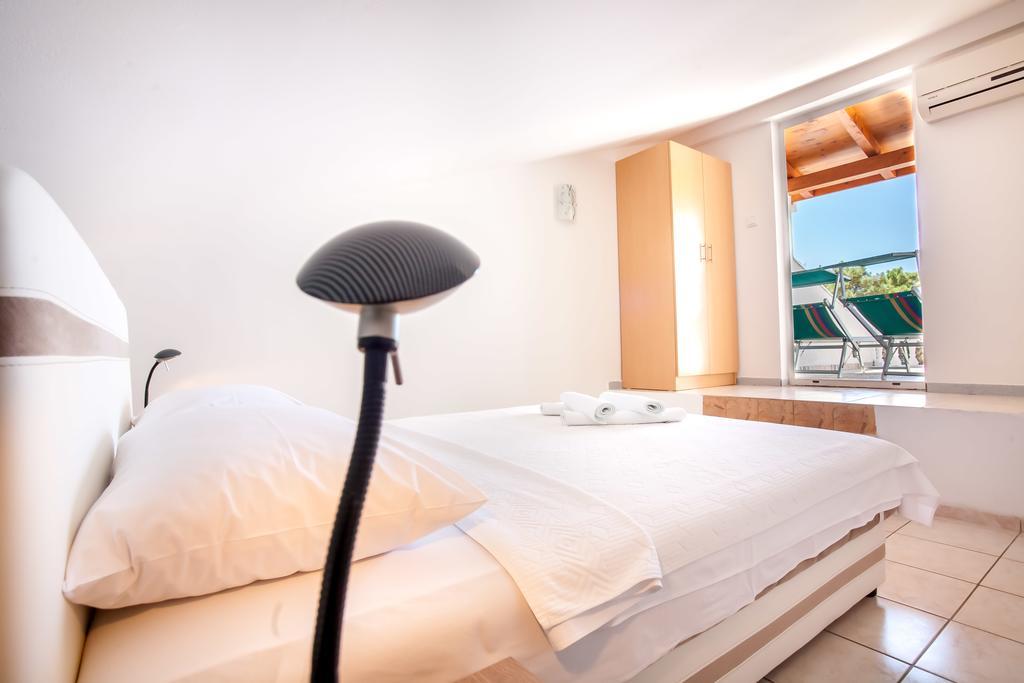 Apartments Adriatic Sveti Stefan Eksteriør bilde